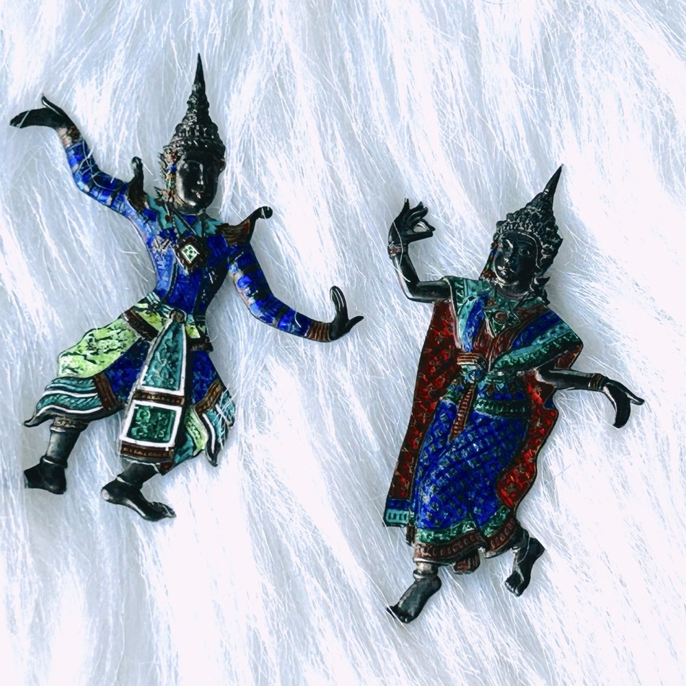 VINTAGE Signed Alex & Co Sterling Silver Thai Dancer Pair of Brooches